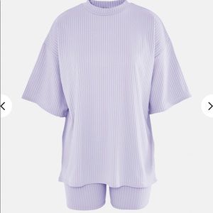 Matching lilac set, ribbed, biker shorts